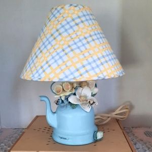 CLOSET CLOSING REDUCED Signed, Marjolein Bastin Lamp